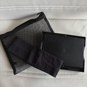 MARY KAY Black Travel Mirror w/ Stand Zipper Pouch and Spa Headband 7"H x 5.5"W